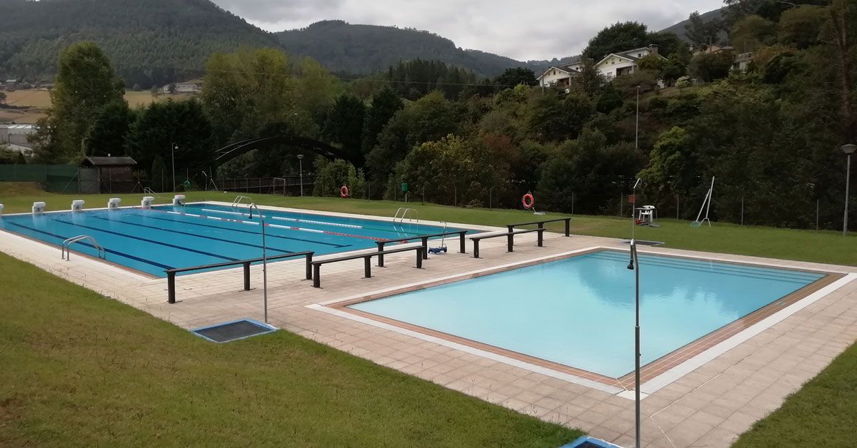 A Pontenova piscinas