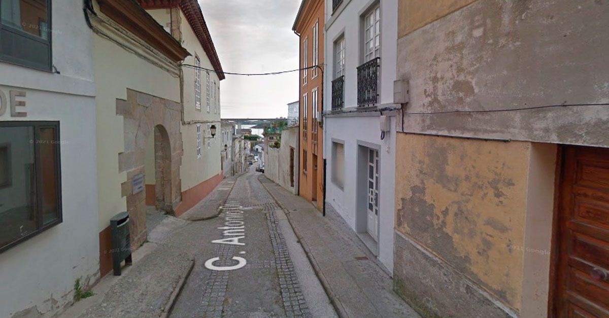 ribadeo rua antonio otero biblioteca