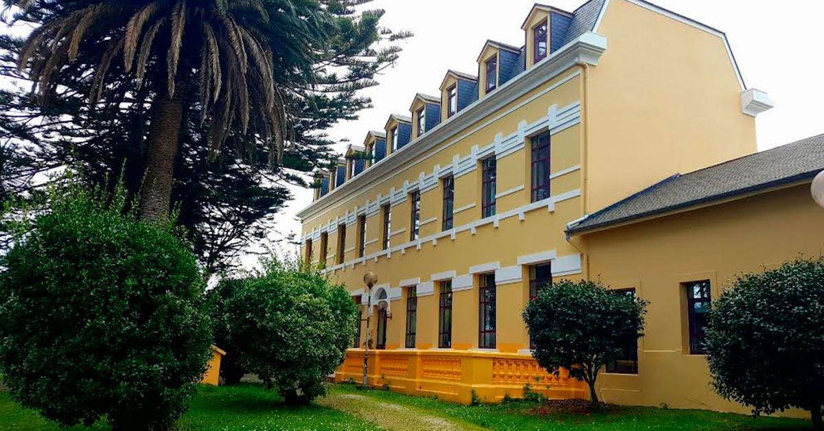 Ribadeo escola de Pedro Murias