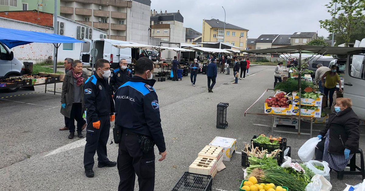 mercado semanal ribadeo 2022