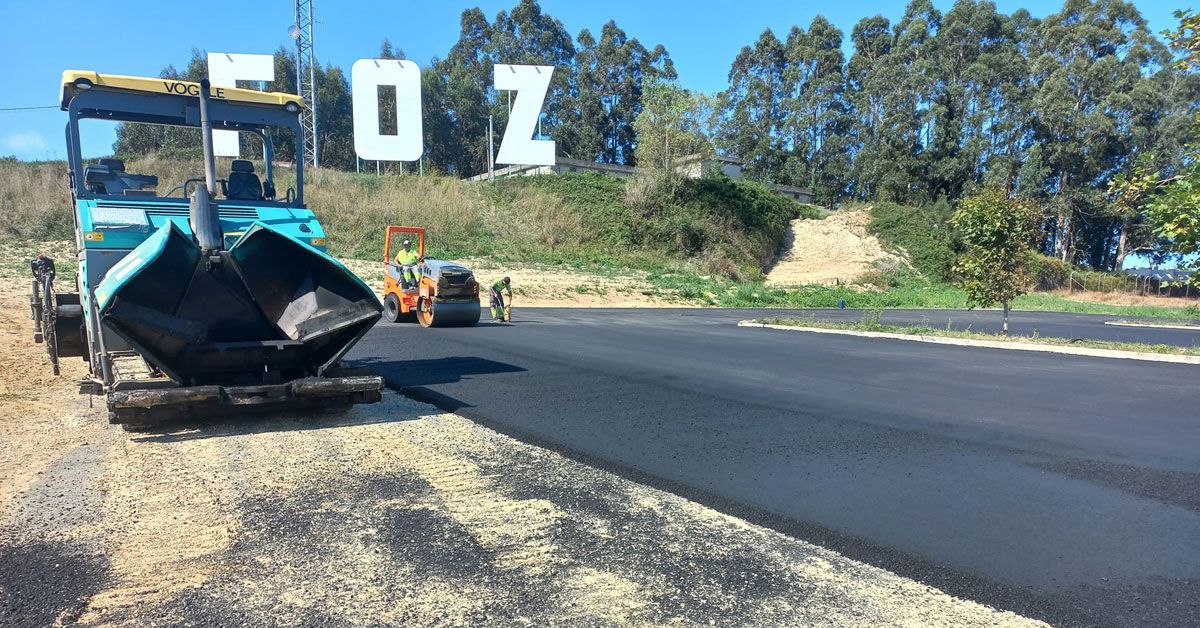 obra aparcadoiro cemiterio foz