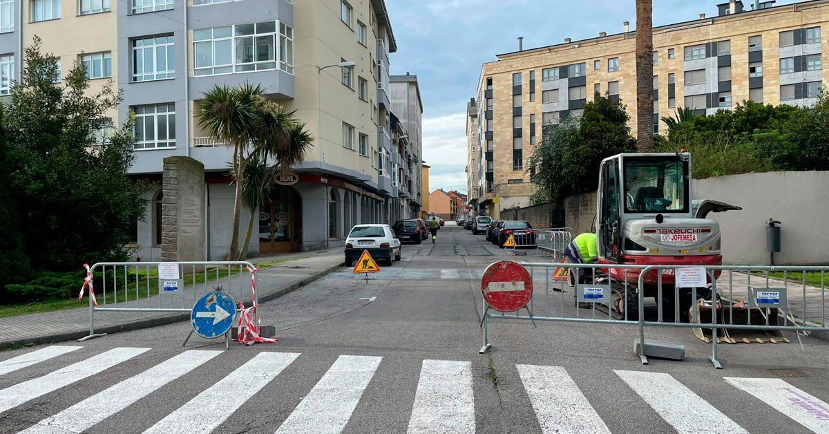 obras rua luz pozo garza ribadeo