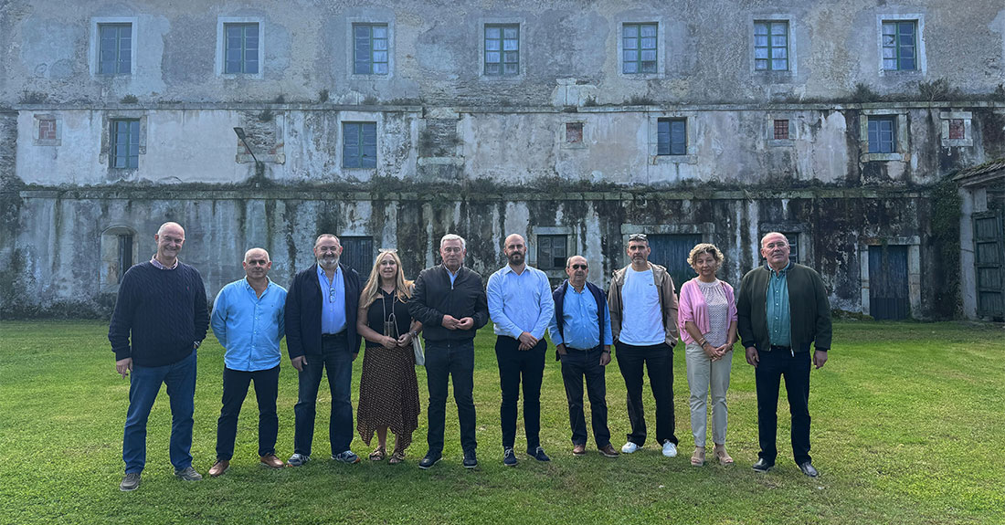 Senadores-PP-Lugo-visita-mosteiro-Lourenzá-con-PP-local-e-Asociación-Patrimonio-Laurentino