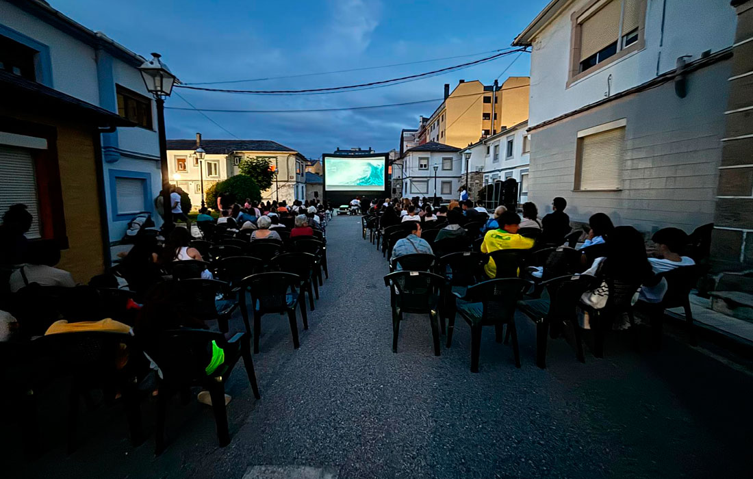 cine-rua-veran-BURELA