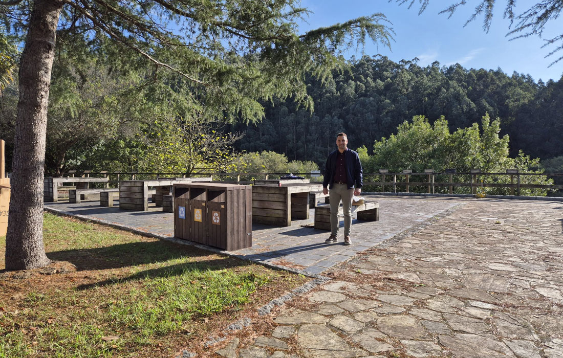 Trabada-inicia-renovacion-area-recreativa-A-Choza-na-Ria-de-Abres
