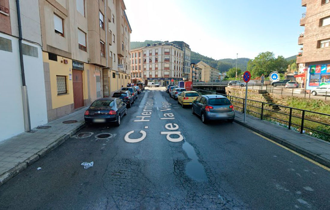 VEGADEO-rua-Hermanas-Fernandez-de-la-Vega