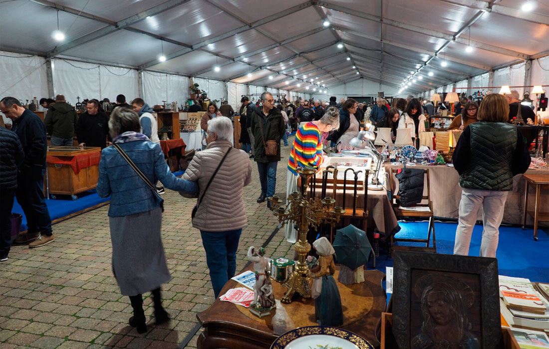 Pontenova-Feira-de-Antiguidades-e-Artesania