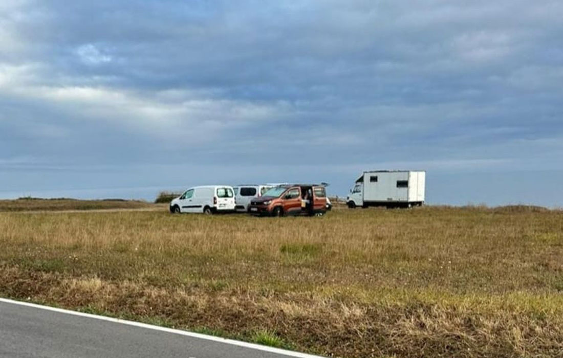 Ribadeo-caravanas-aparcadas-2025