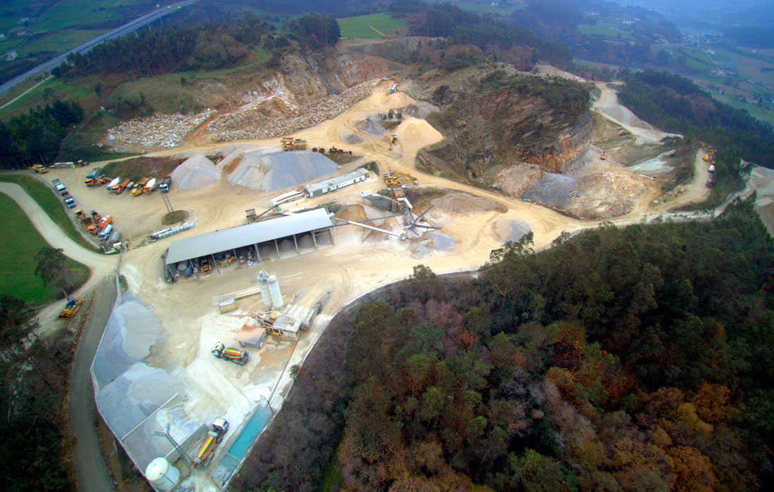 ADEGA-canteira-da-Trindidade-entre-Mondonedo-e-Lourenza