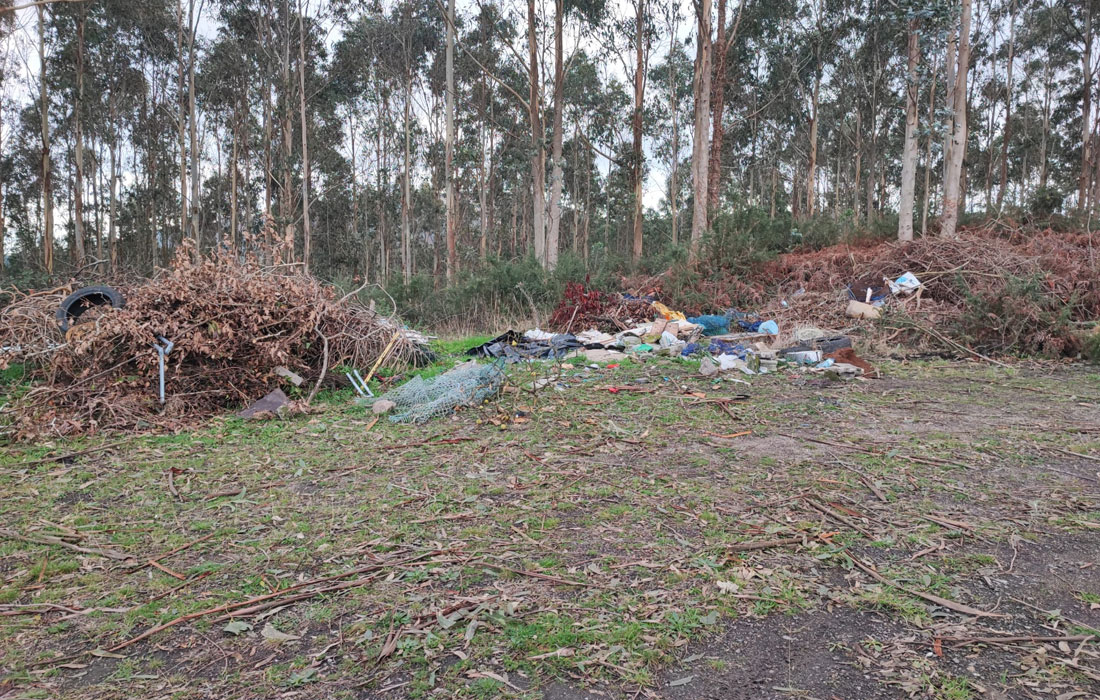 Burela-vertedoiro-ilegas-Monte-Vilar-2026