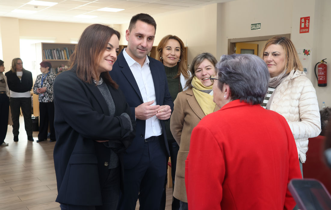 Visita-Centro-de-Atención-a-Maiores-de-Trabada 2026