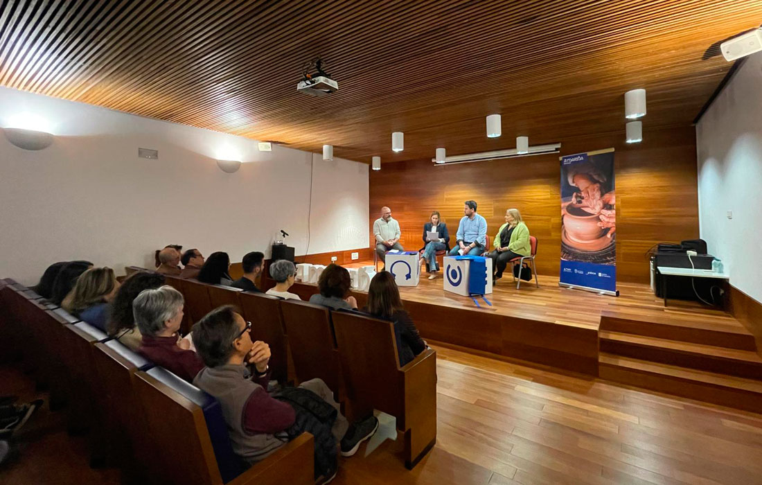 Presentacion-Asociación-Profesional-de-Obradoiros-Artesáns-2026