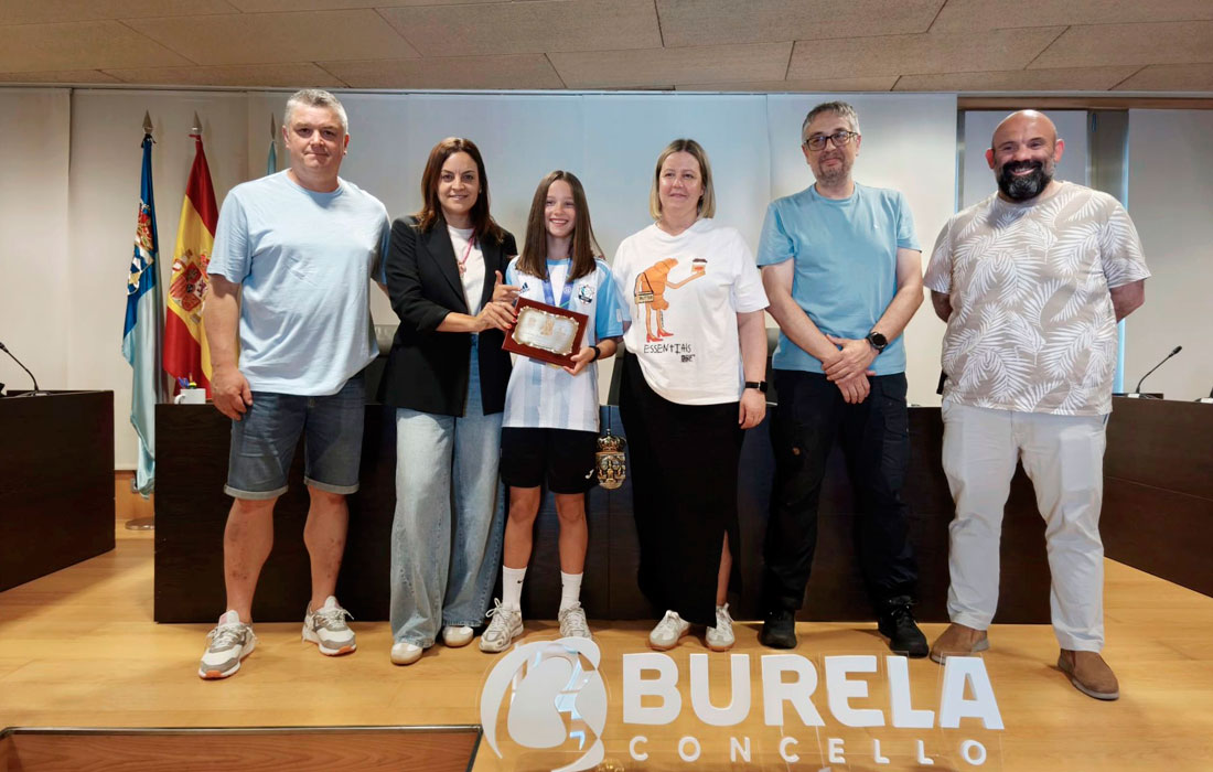 BURELA-recibe-Valeria-Eijo-futbol-sala