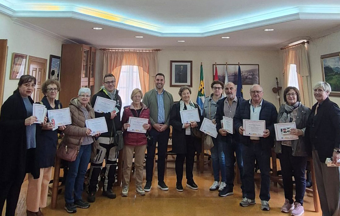 Trabada-entrega-diplomas-para-dixitalizarse-Lugo-2026