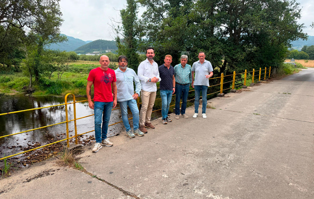 Deputados-provinciais-e-representantes-PP-Alfoz-na-ponte-da-LU-P-0203