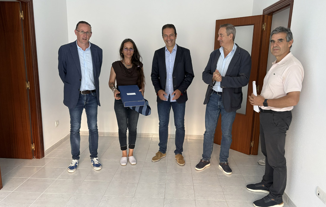 entrega-de-vivenda-social-en-riotorto