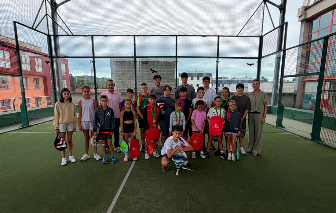 Xove-curso-padel-veran-2026