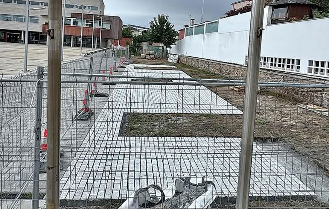 obras-burela-praza-da-mariña-agosto-2026