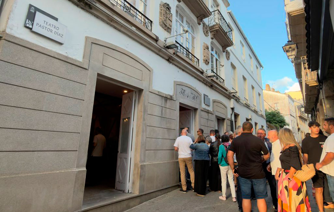 TEATRO-PASTO-DIAZ-VIVEIRO-2026-colas-xente