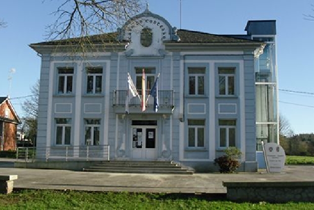 Casa do Concello de Castro de Rei