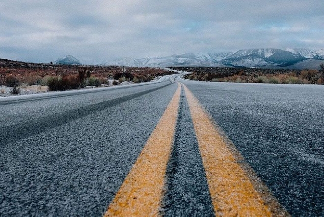 sal en la carretera nevadas heladas