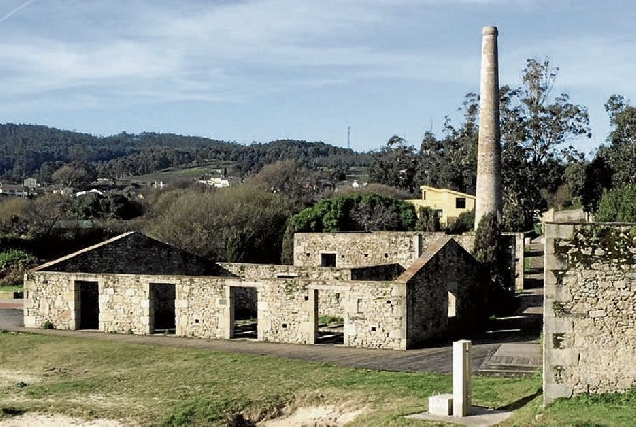 CERVO sendeiro Torno runias fabrica