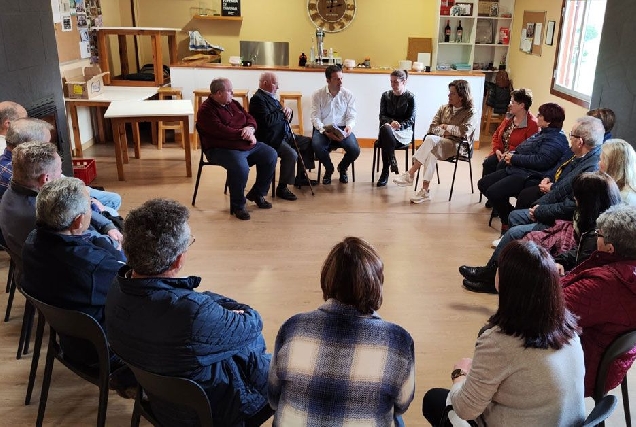 150323 reunión veciñanza Trasbar cervo