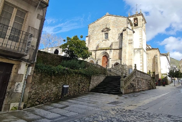 avenida Cervantes  viveiro