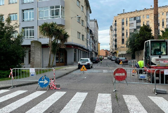 obras rua luz pozo garza ribadeo