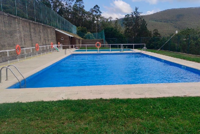 trabada piscina 2023