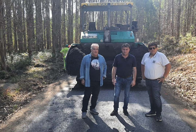 O Concello de Monterroso continúa avanzando nos traballos de mantemento e mellora de camiños rurais