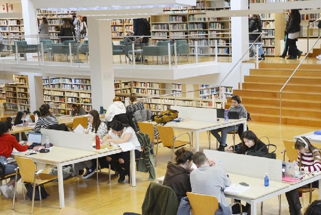 biblioteca_rosalia_de_castro_Ourense