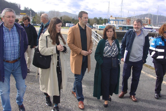 20240315 conselleiro visita porto Viveiro obras firmes 2