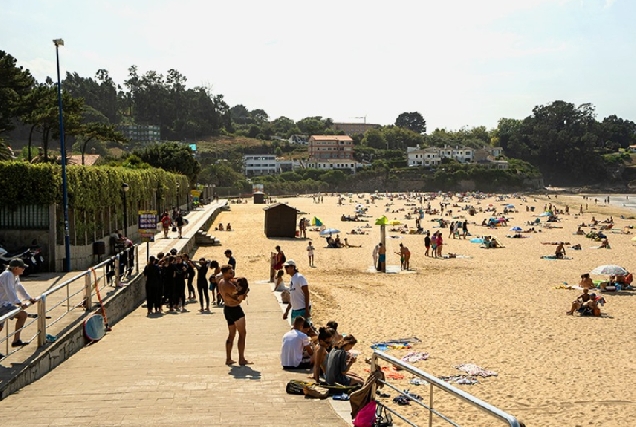 Imaxe da Praia de Bastiagueiro en Oleiros