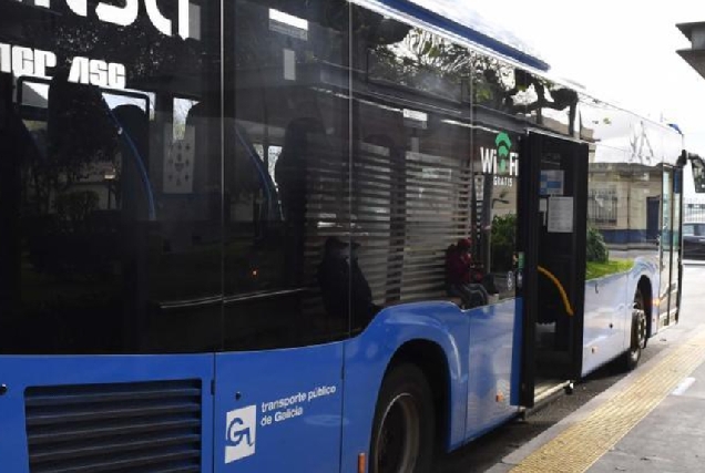 Imaxe dos autobuses da Xunta