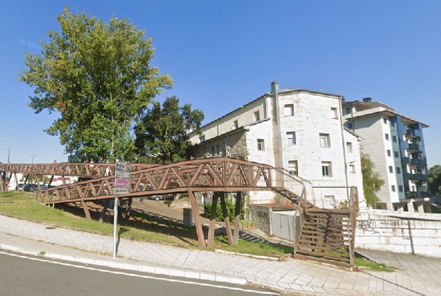 Pasarela Campus Universitario