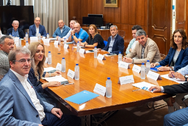 Reunión da Comisión de Transporte Metropolitano daa Deputación de Ourense