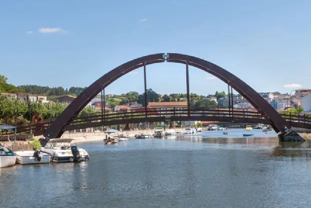 Imaxe da ponte de madeira Betanzos